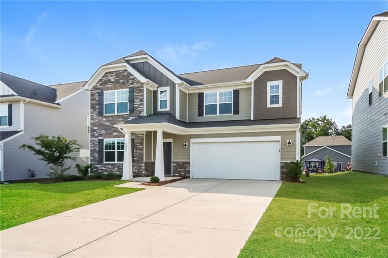 Property image 2 at 3626 Cerelia Lane, Denver, NC 28037