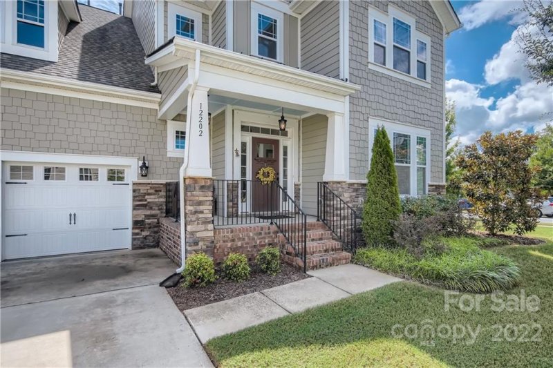 Property image 2 at 12202 Bonny Oaks Drive, Cornelius, NC 28031