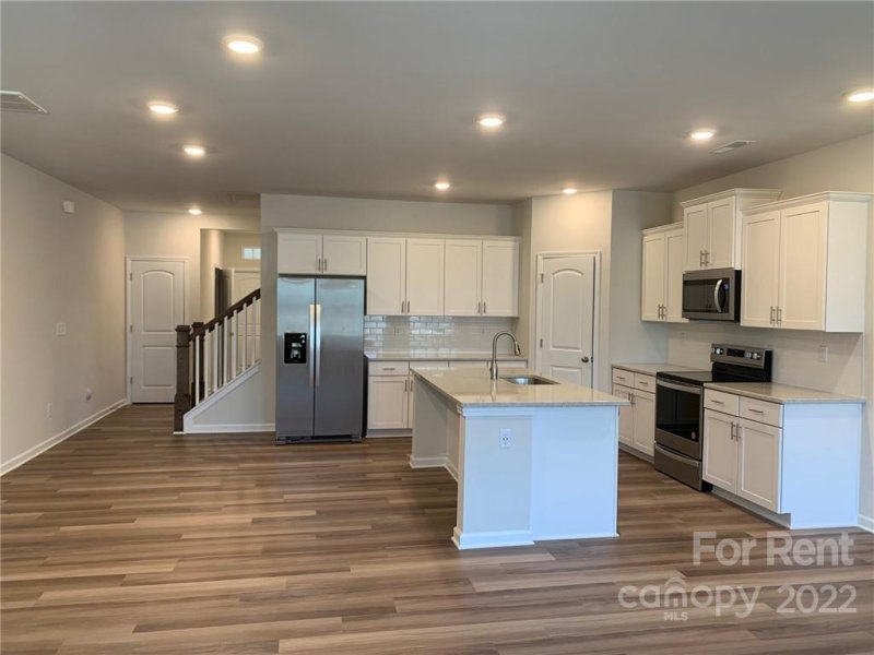 Property image 2 at 910 Sagecroft Lane, Indian Trail, NC 28079