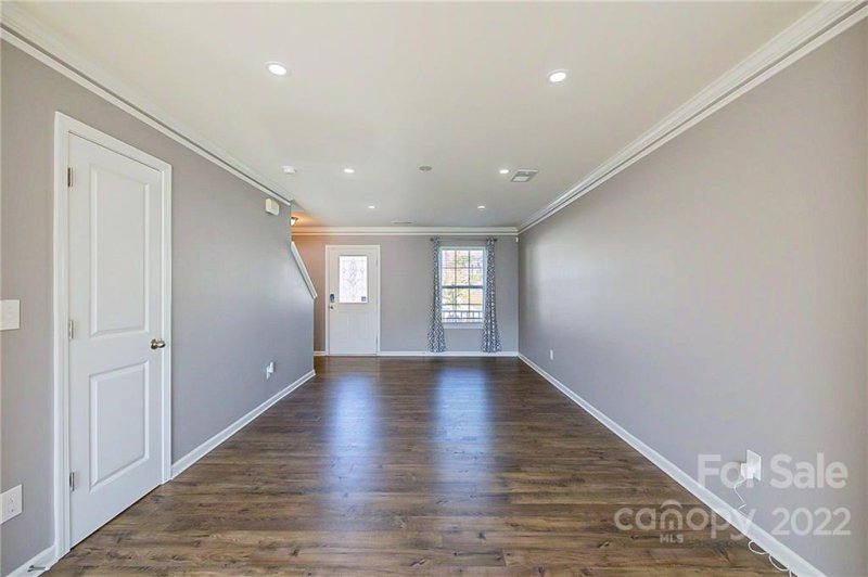 Property image 3 at 9816 Wardley Drive, Charlotte, NC 28215