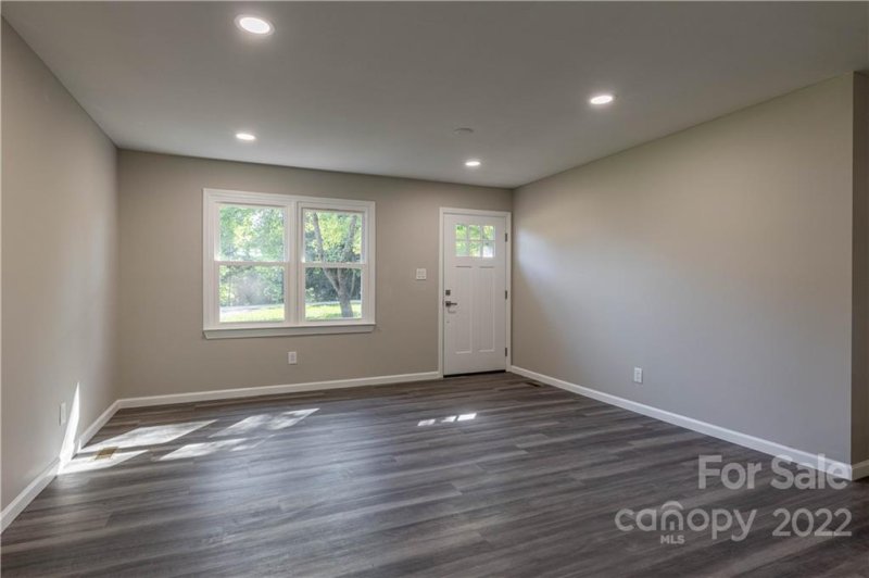 Property image 3 at 109 Lions Hill Street, Morganton, NC 28655