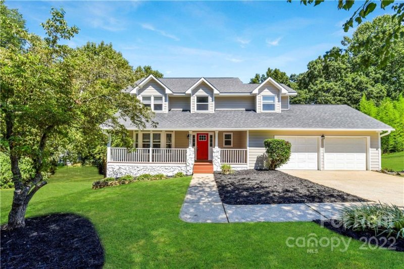 9222 Agnes Park Lane