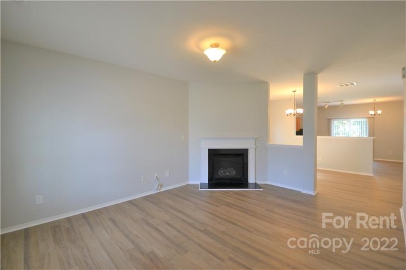 Property image 5 at 925 Willow Wind Drive, Gastonia, NC 28054