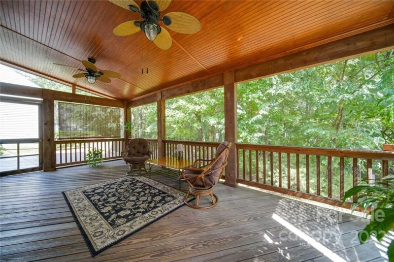 Property image 5 at 422 River Banks Road, Matthews, NC 28105