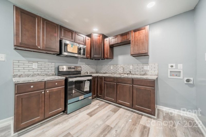 Property image 2 at 9312 Feldbank Drive, Charlotte, NC 28216