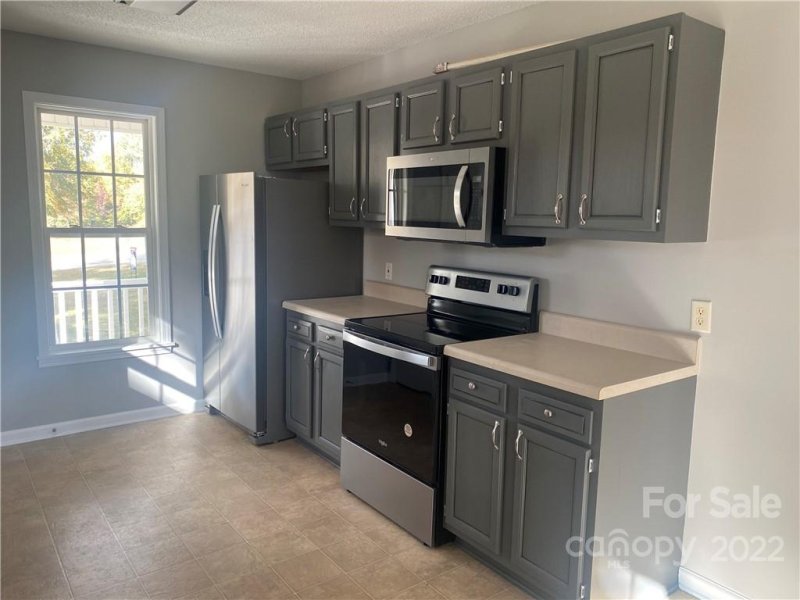 Property image 2 at 2054 Hunters Ridge Road, Lancaster, SC 29720