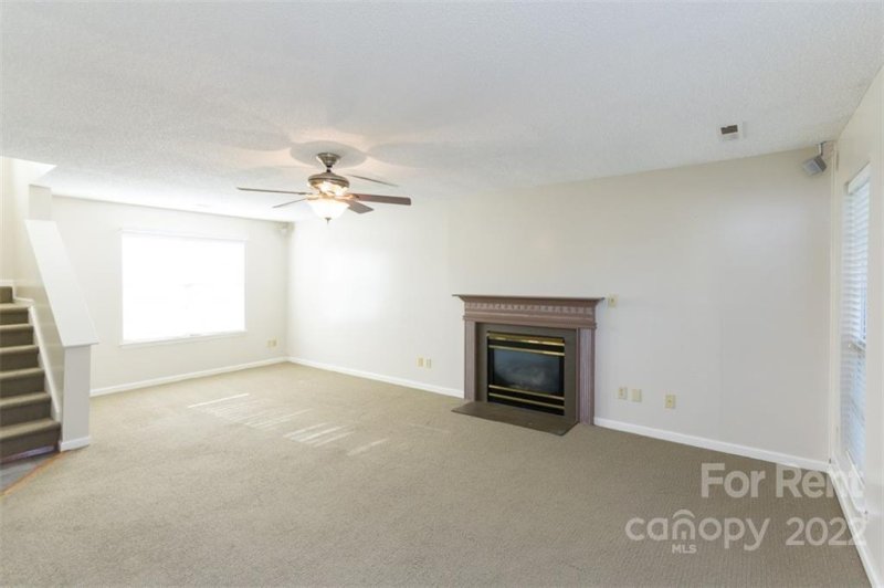 Property image 4 at 7000 Gatwick Lane, Matthews, NC 28104