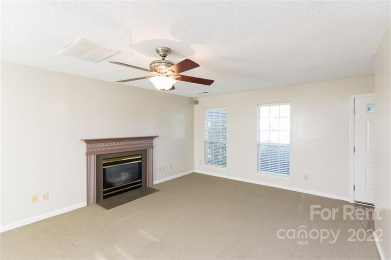 Property image 5 at 7000 Gatwick Lane, Matthews, NC 28104