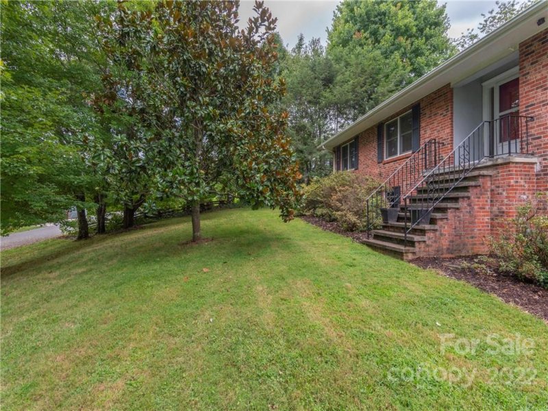 Property image 2 at 243 Camelot Drive, Clyde, NC 28721
