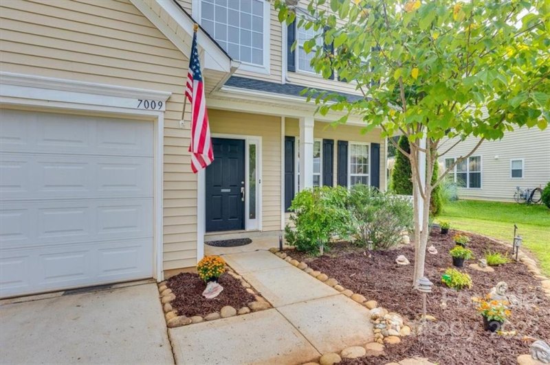 Property image 2 at 7009 Merrymount Court, Concord, NC 28025