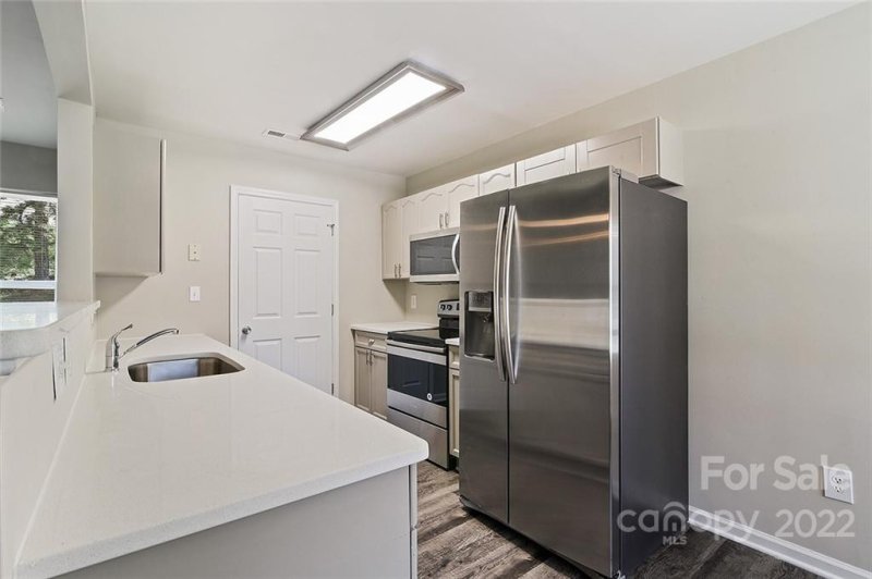 Property image 3 at 1115 Hannah Rae Court, Charlotte, NC 28214