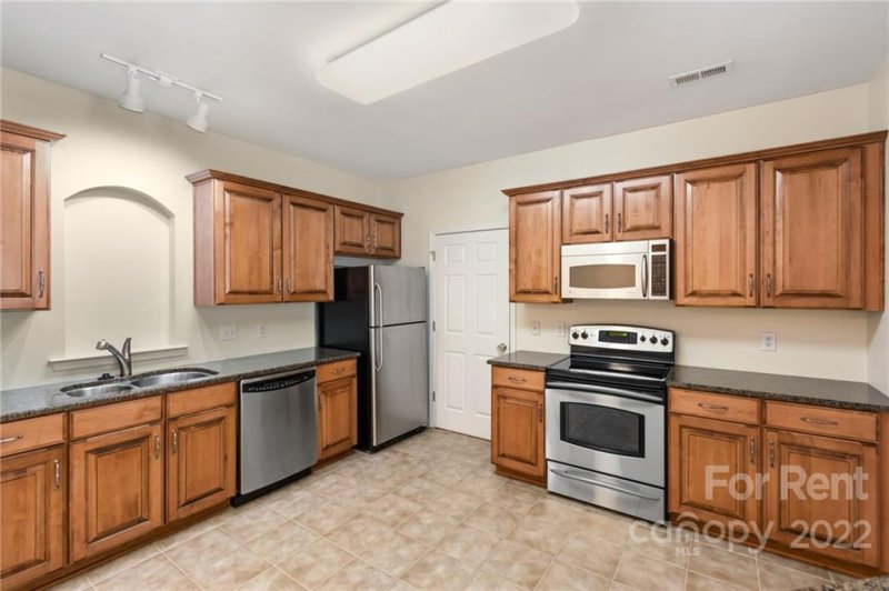 Property image 2 at 3134 Margellina Drive, Charlotte, NC 28210