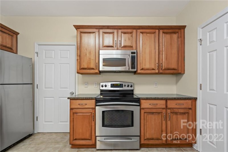 Property image 3 at 3134 Margellina Drive, Charlotte, NC 28210