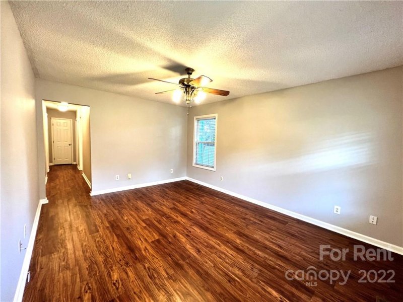 Property image 4 at 112 N 10th Street, Belmont, NC 28012