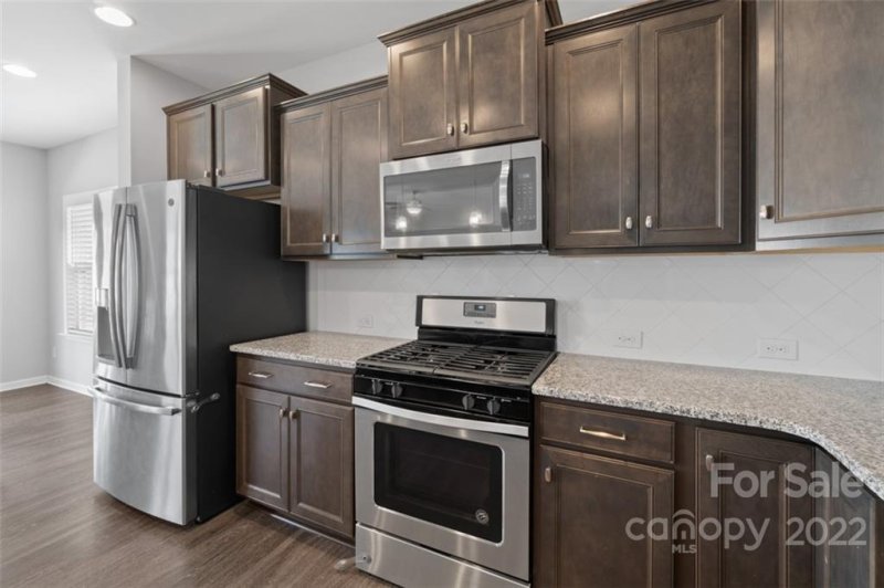 Property image 5 at 4320 Staffordshire Lane, Charlotte, NC 28213