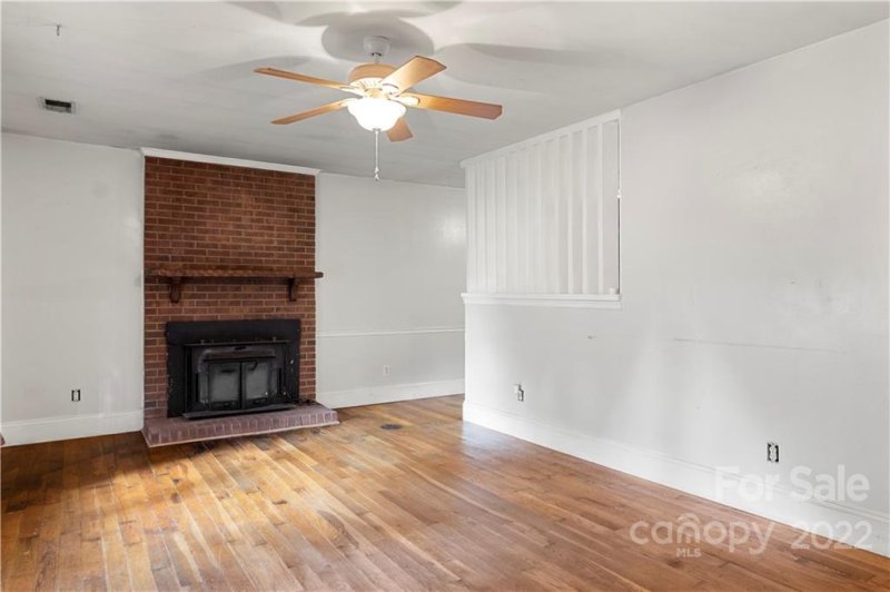 Property image 5 at 6406 Old Meadow Road, Charlotte, NC 28227