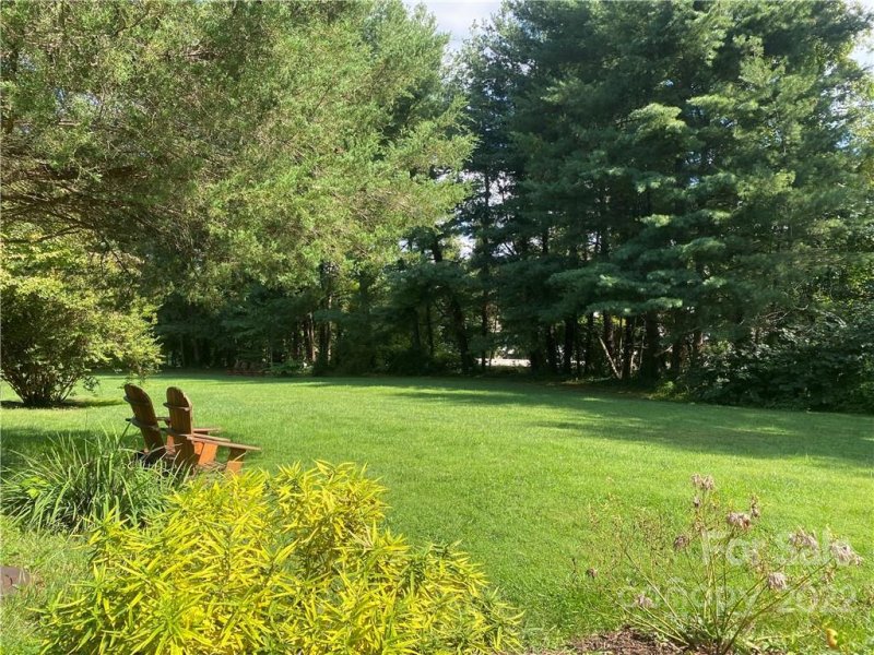 Property image 2 at 16 Spears Avenue, Asheville, NC 28801