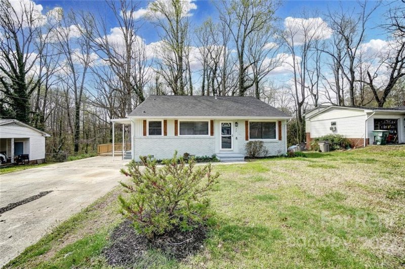 Property image 3 at 717 Forest Drive, Gastonia, NC 28054