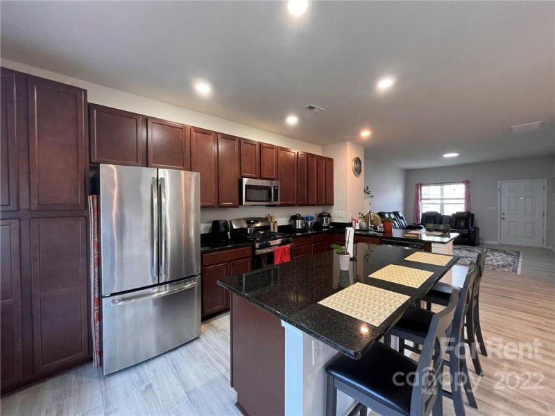 Property image 4 at 7123 Jane Parks Way, Charlotte, NC 28217