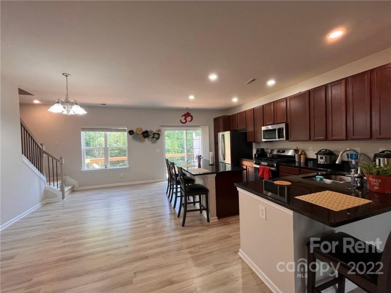 Property image 5 at 7123 Jane Parks Way, Charlotte, NC 28217