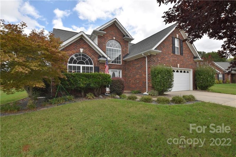 Property image 2 at 845 Treva Anne Drive, Concord, NC 28027