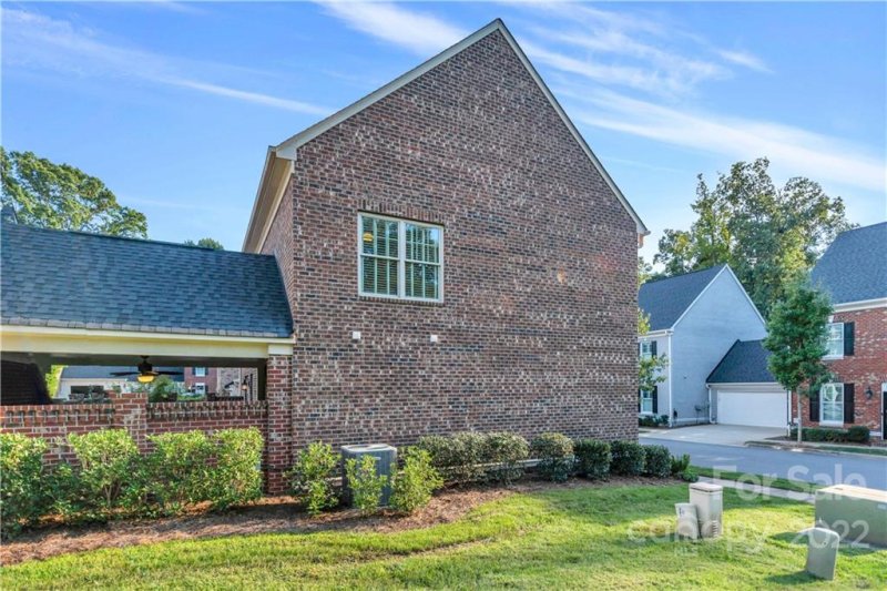 Property image 3 at 509 Summerfield Place, Belmont, NC 28012