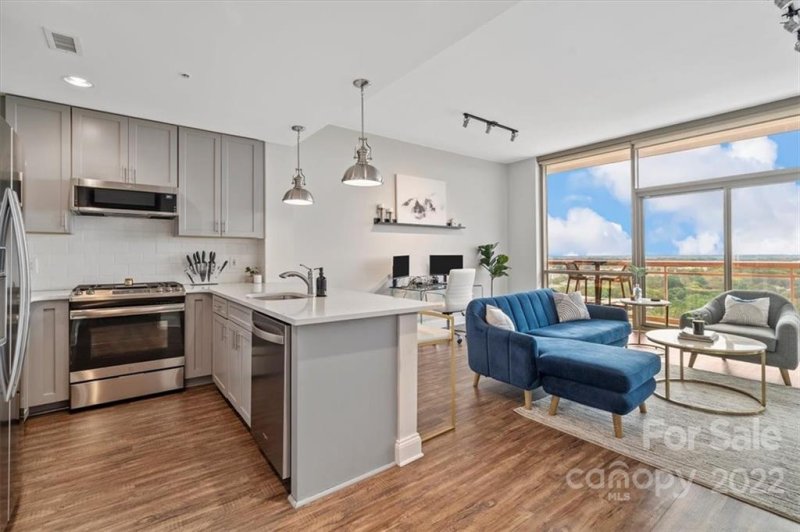 315 Arlington Avenue