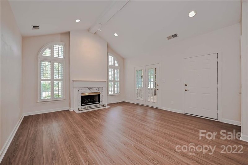 Property image 3 at 8461 Olde Troon Drive, Charlotte, NC 28277