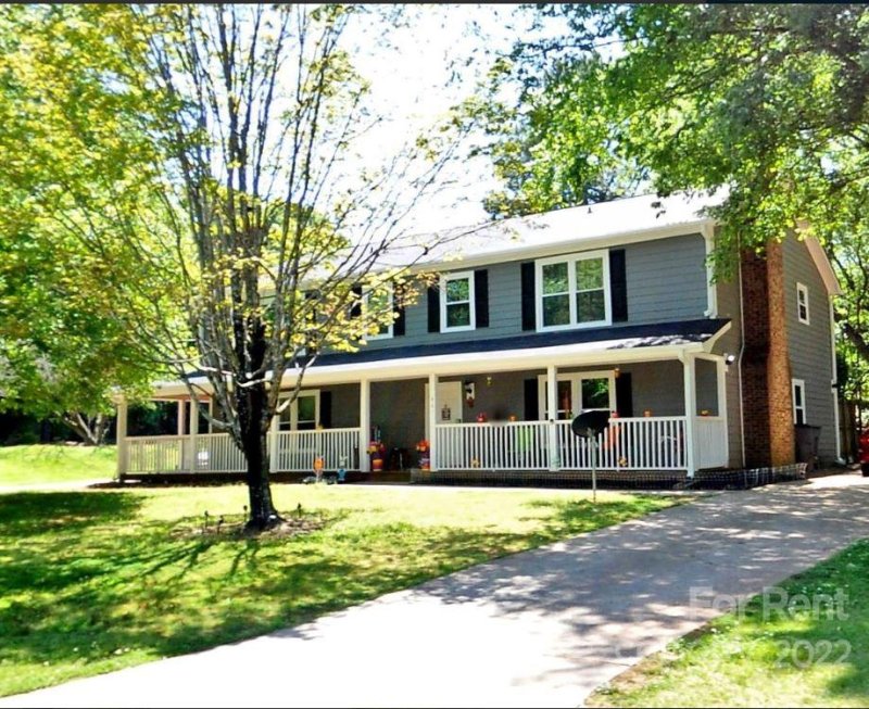 501 King Edward Road