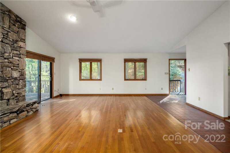 Property image 3 at 23 Poplar Drive, Mills River, NC 28759