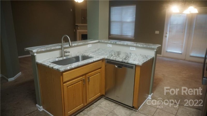 Property image 3 at 10917 Princeton Village Drive, Charlotte, NC 28277