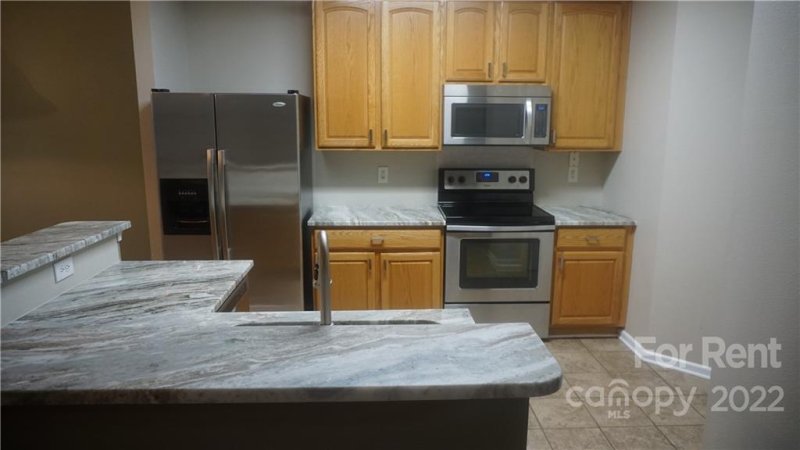 Property image 4 at 10917 Princeton Village Drive, Charlotte, NC 28277