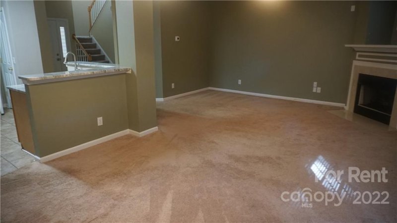 Property image 5 at 10917 Princeton Village Drive, Charlotte, NC 28277