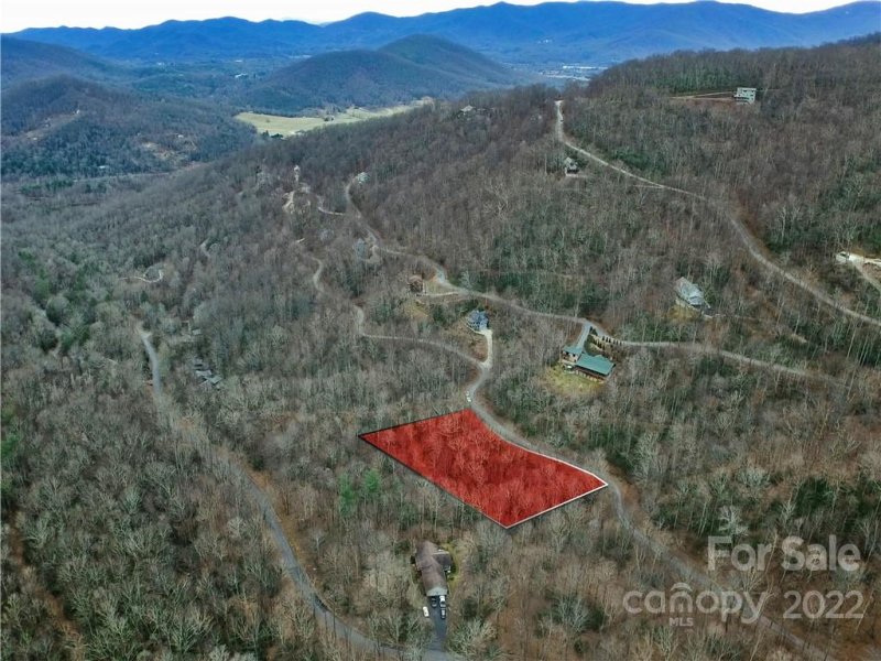 Property image 5 of 23 Wood Haven Lane in Laurel Ridge, Black Mountain, NC 28711