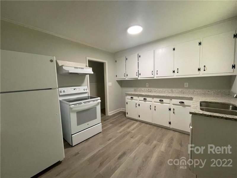 Property image 4 at 2600 Mary Avenue, Gastonia, NC 28052