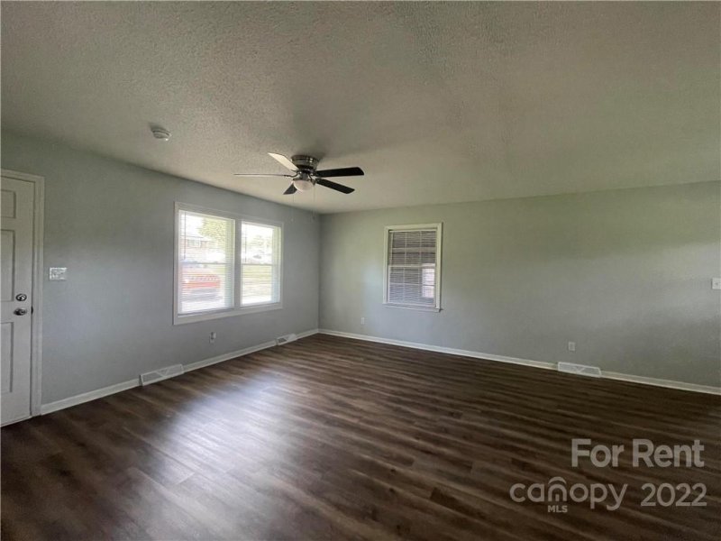 Property image 2 at 4026 Angus Drive, Gastonia, NC 28056