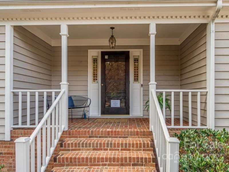 Property image 2 at 6003 Paddington Court, Charlotte, NC 28277