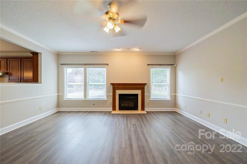 Property image 3 at 140 Longlea Drive, Clover, SC 29710