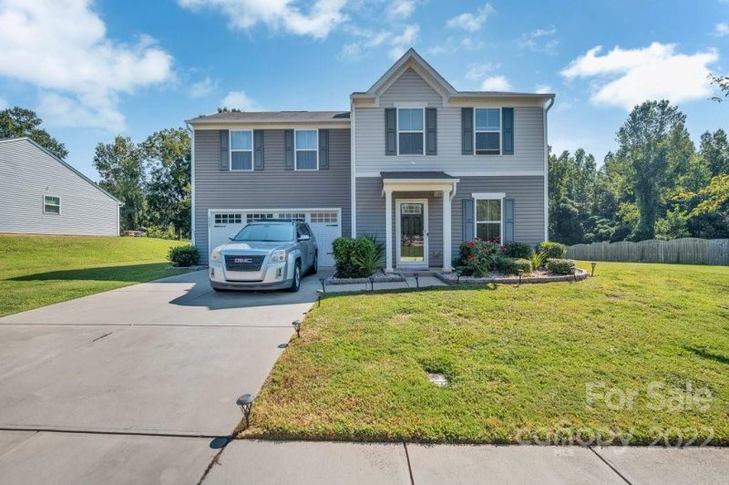 Property image 2 at 2427 Willow Pond Lane, Concord, NC 28025