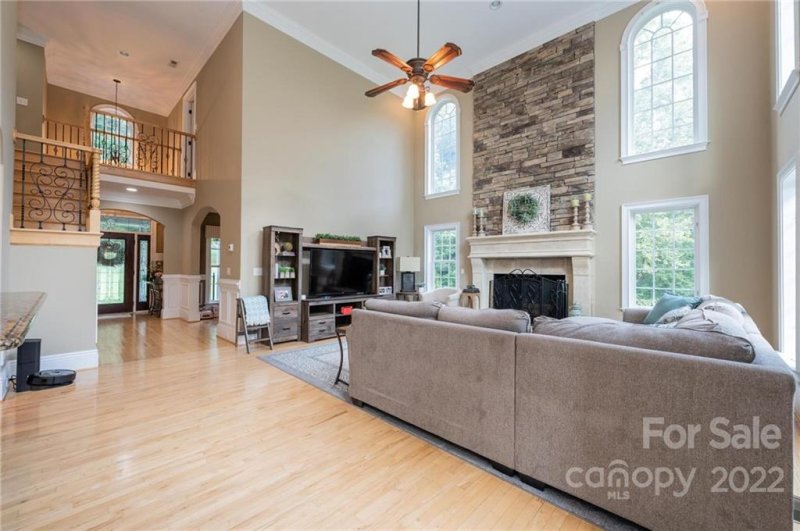 Property image 3 at 109 Brentwood Drive, Maiden, NC 28650