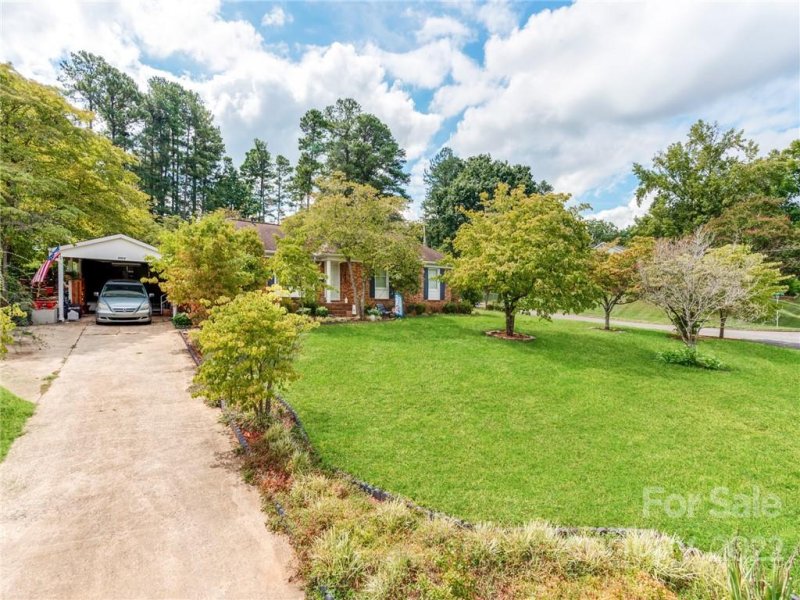 Property image 2 at 2501 Jacobs Road, Gastonia, NC 28054