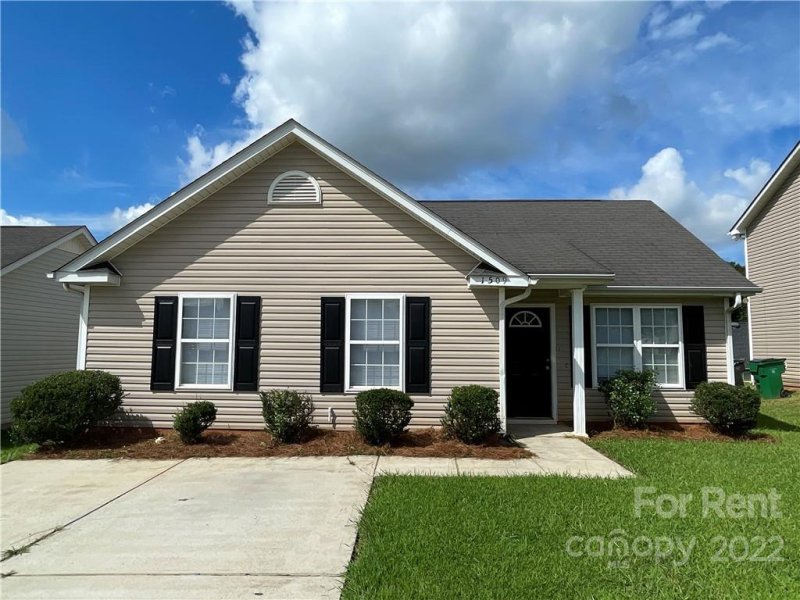 1509 Crandon Drive