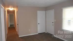 Property image 2 at 1212 Fontana Avenue, Charlotte, NC 28206