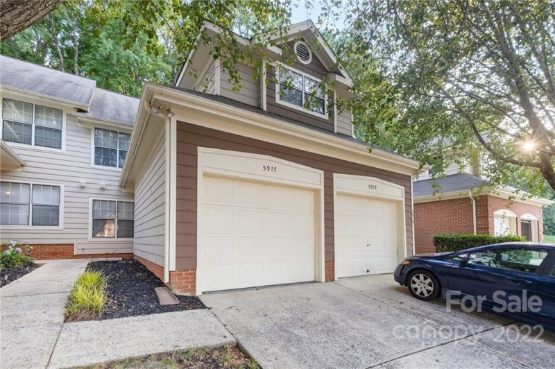 Property image 2 at 5917 Amity Springs Drive, Charlotte, NC 28212