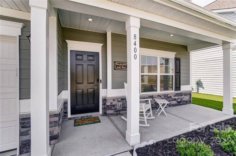 Property image 3 at 8400 Dumphries Drive, Huntersville, NC 28078