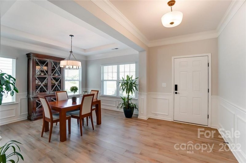 Property image 4 at 8400 Dumphries Drive, Huntersville, NC 28078