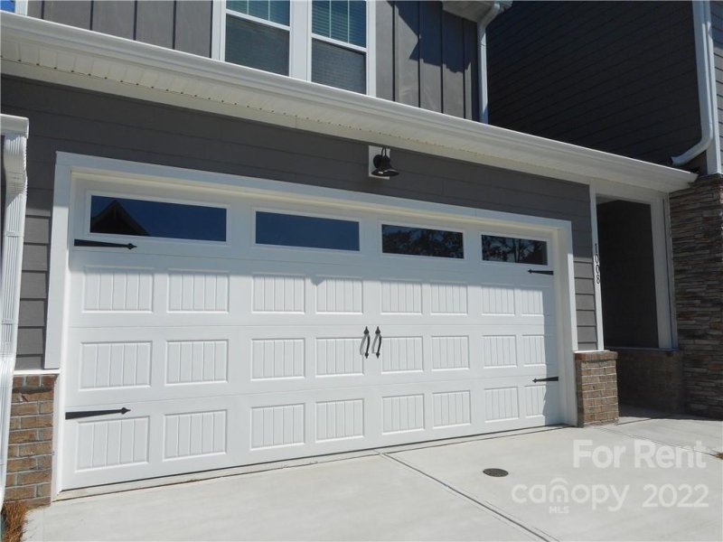 Property image 2 at 1008 Maltby Street, Charlotte, NC 28217