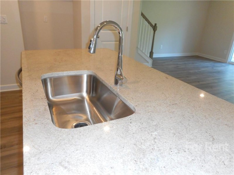 Property image 4 at 1008 Maltby Street, Charlotte, NC 28217