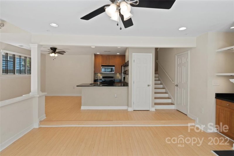 Property image 4 at 425 8th Street, Charlotte, NC 28202