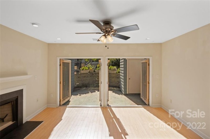 Property image 5 at 425 8th Street, Charlotte, NC 28202